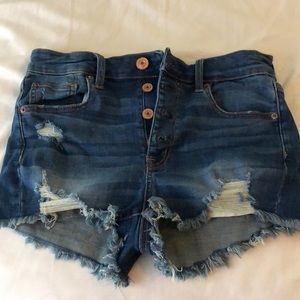 High waisted distressed American Eagle shorts